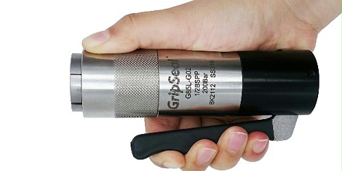 格雷希尔GripSeal G85快速连接器是怎样密封汽车油管的？