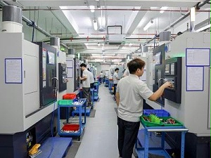 格雷希尔GripSeal员工工作中